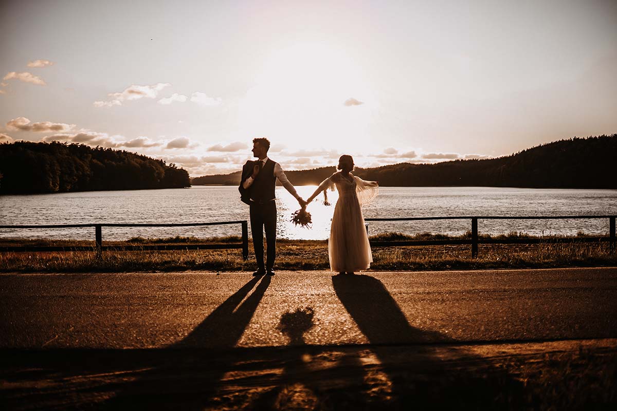 Para młoda Sielska Osada